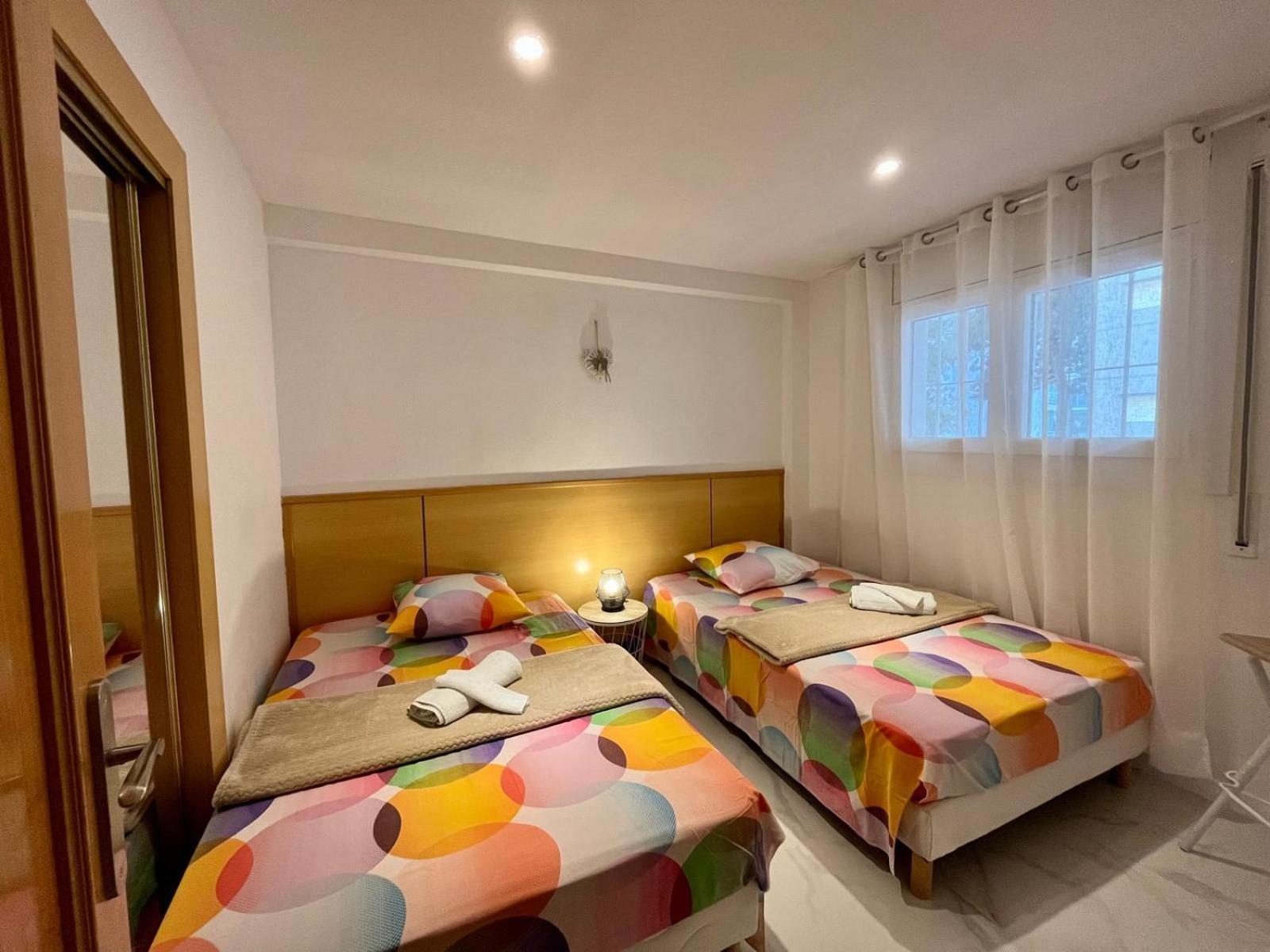 Chez Chantal 3 Chambres Au Centre Touristique De Salou Avec Garage Exteriér fotografie